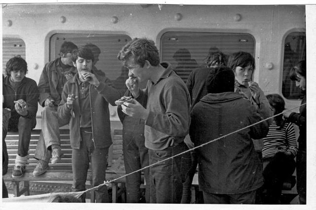 1971 год, завтрак на палубе.