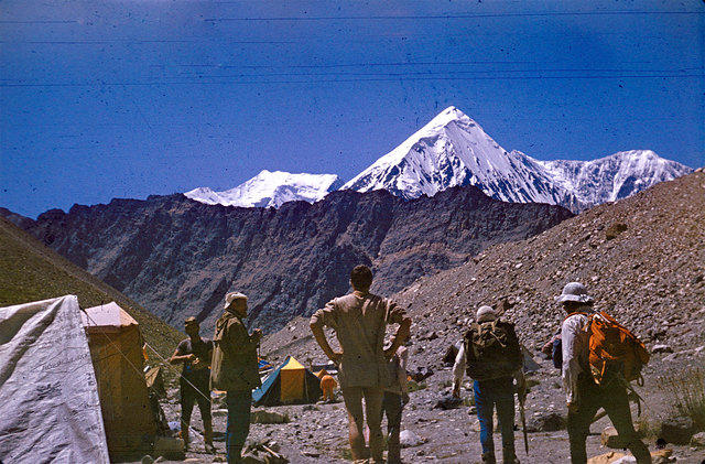 Базовый лагерь на леднике Бивачный, 1984г.