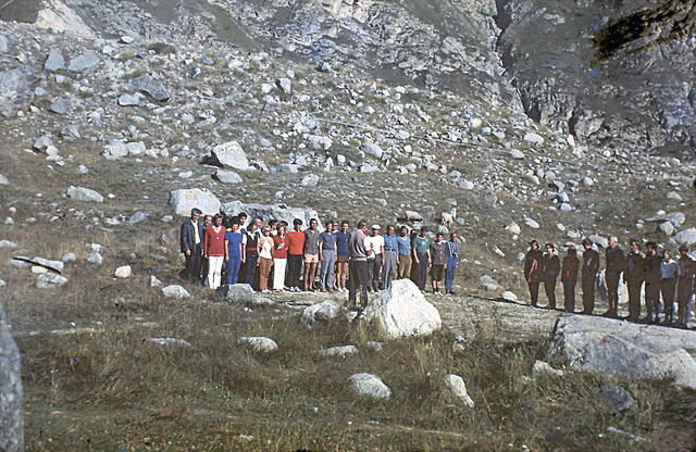 Построение инструкторов в безенги, 1972 год.